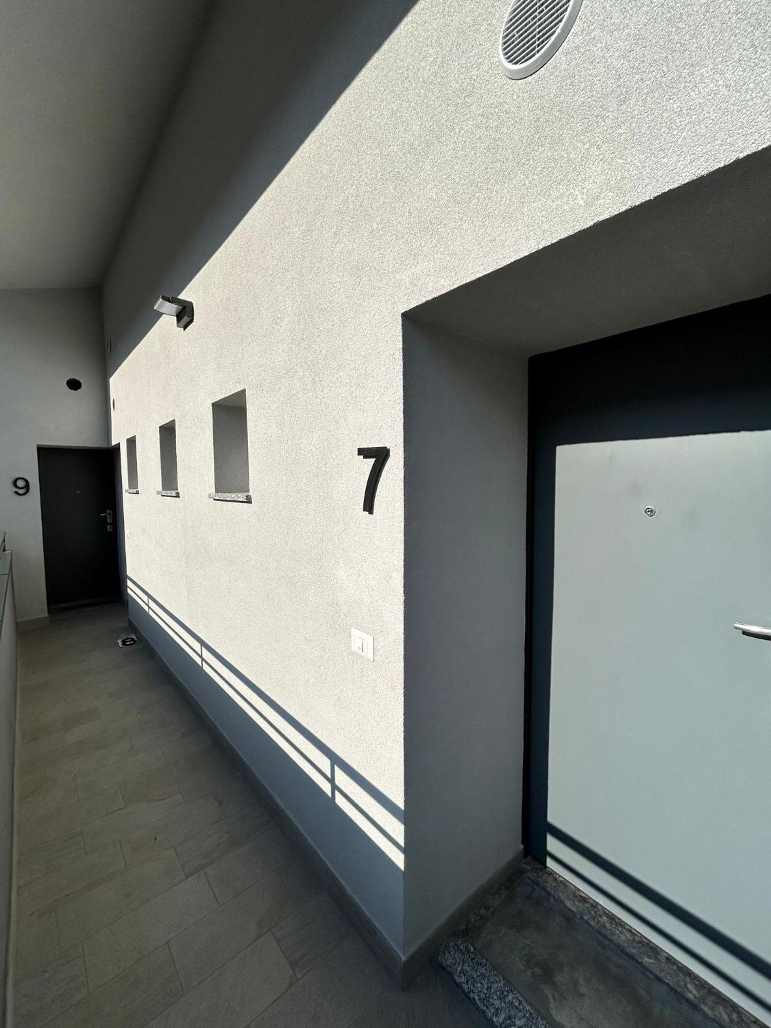 Lake Home Apartments Lipomo Екстериор снимка